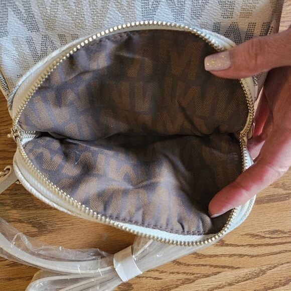 MILAN MKF Cream, Tan, And Black Vegan Crossbody Bag NEW! By Mia K WEDDING READY! - Picture 6 of 11